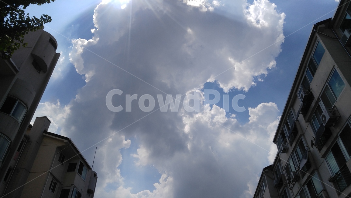 구름,하늘,빛,아파트,흰색,하늘색,cloud,sky,weather,날씨