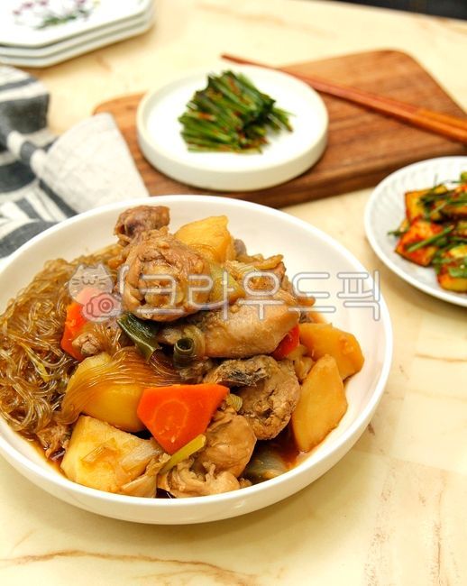 Chicken dishes,Jjimdak,Braised chicken in soy sauce,Korean,Andong Jjimdak,cooking,food