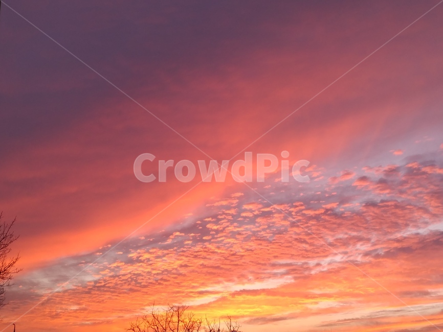 nature,자연,하늘,outdoors,옥외,sky,redsky,붉은하늘,dawn,새벽,sunset,일몰,dusk,황혼