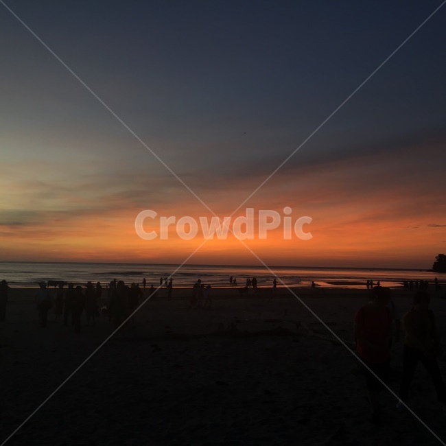 하늘,노을,해질녘,그림자,바다,자연,풍경,nature,landscape,사람들,대중,군중,other people,crowd,outdoors,옥외,sky,dusk,황혼,sunset,일몰,dawn,새벽,red sky,붉은 하늘