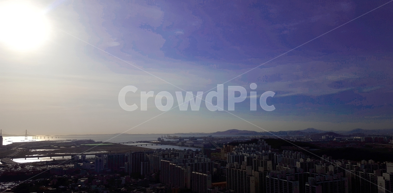 푸른하늘,도시,바다와도시,도시전경,도시구름,파란하늘,하늘구름,도시,풍경,city,landscape,경치,nature,자연,outdoors,옥외,scenery