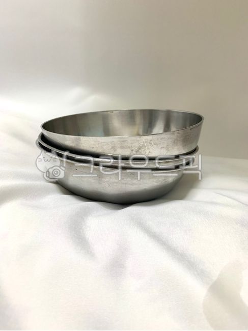그릇,bowl,대접,쇠대접,옛날그릇,쇠그릇