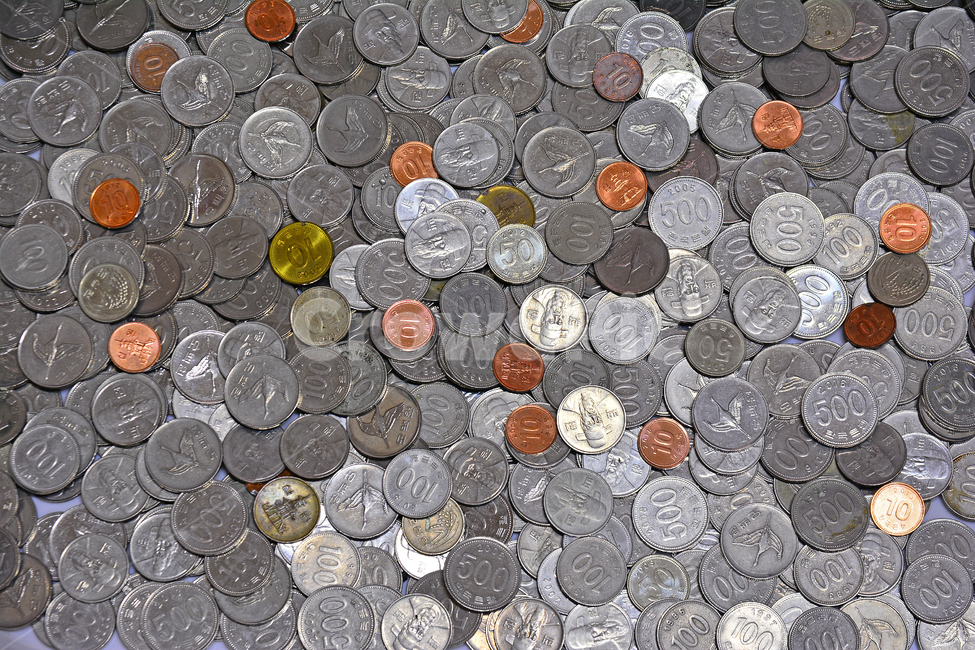 동전,돈,코인,주화,화폐,오백원권,백원권,오십원권,십원권,coin,koreancoins,동,원형,금속,한국동전,가치,환전,환율,수익,저금,머니,한국은행,조폐공사,단위,금전,나랏돈,지불수단,저축,금융,돈,finance,banking,money