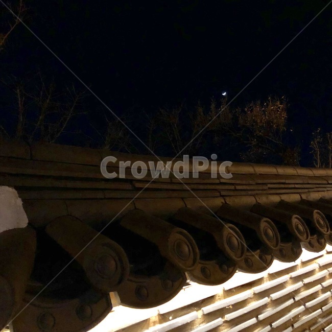 풍경,밤,달,감성,어둠,저녁,오후,담,벽,moon,하늘,야경,밤,풍경,nightscape,night,landscape,한국전통,한국문화,korean traditional,korean culture,건축물,건물외관,exterior,building,structure,architecture,construction