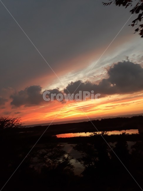 붉은하늘,일몰,새벽,redsky,nature,outdoors,sky,햇빛,sunlight,하늘
