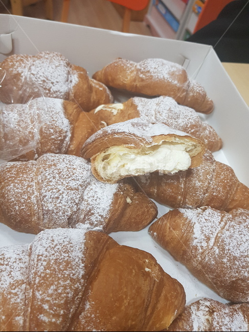 빵먹던빵,bread,cream,슈퍼,슈크림빵