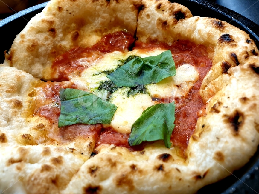 pizza,피자,food,음식,식사,dinner,meal,저녁,밀가루음식