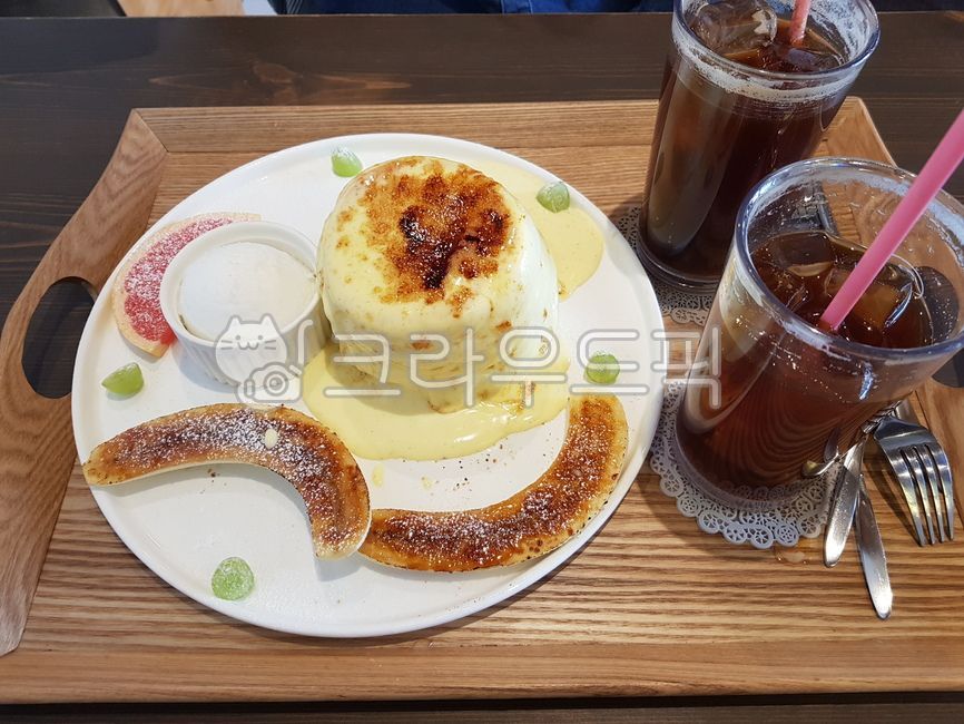 수플레,수플레팬케이크,아메리카노,바나나,브런치,brunch,바나나수플레