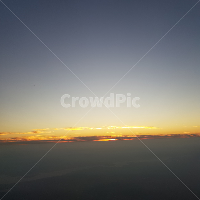 노을,하늘,달,구름,별,자연,풍경,nature,landscape,outdoors,옥외,sky,dusk,황혼,sunset,일몰,dawn,새벽,red sky,붉은 하늘