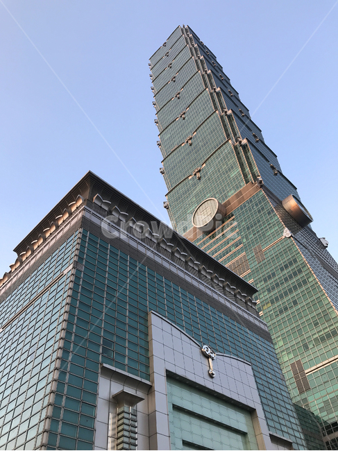 대만,타이베이101,고층건물,건물,도시,야외,옥외,날씨,맑음,낮,하늘,architecture,blue,building,business,city,construction,design,glass,high,landmark,modern,office,sky,skyscraper,steel,structure,taipei,taipei101,taiwan,tall,tower,urban