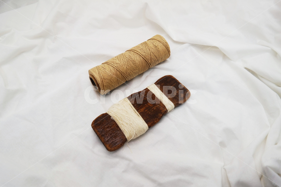 노끈,빈티지,레트로,감성,실패,브라운,심플,바느질,재봉,핸드메이드,만들기,사물,물건,오브젝트,thing,object,matter