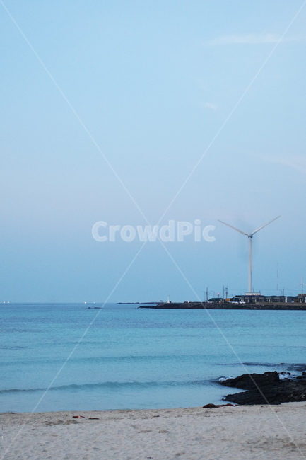 제주도,바다,풍력발전소,하늘,모래사장,자연,풍경,nature,landscape,해변,바다,beach,sea,motor,모터,engine,엔진,machine,기계