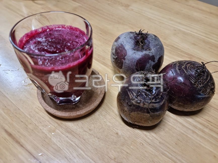 red beat,vegetable juice,beat,Beet Juice,hatbeat