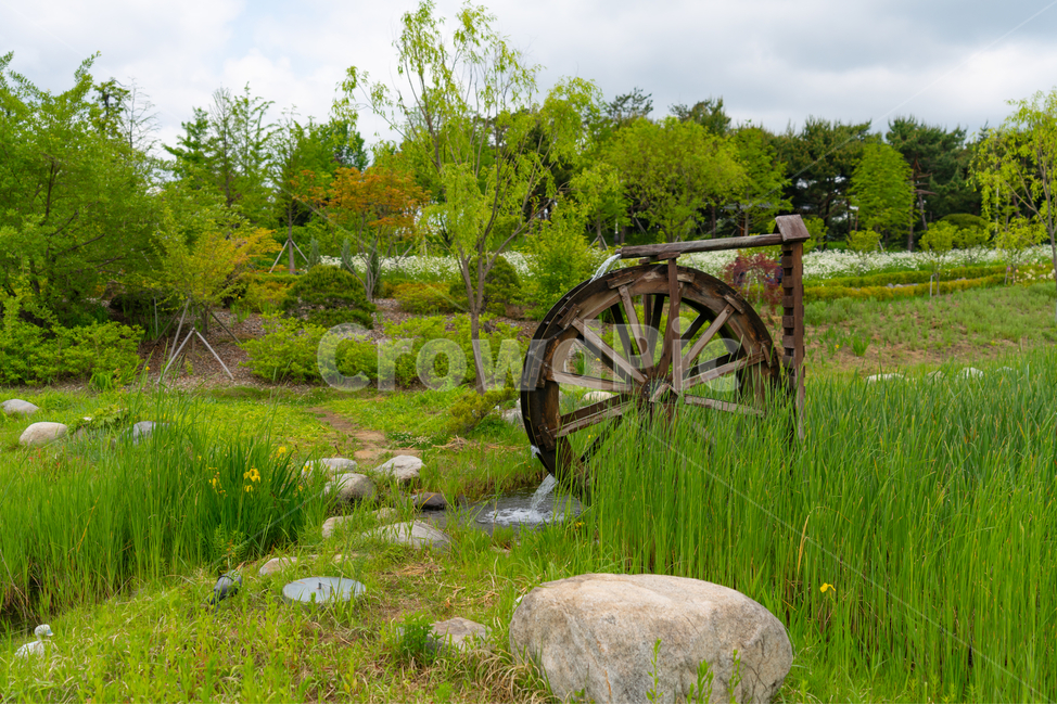호수,물,물레방아,하늘,나무,풍경,구름,자연,풍경,nature,landscape,한국자연풍경,한국자연경관,korea nature landscape,machine,기계,wheel,바퀴