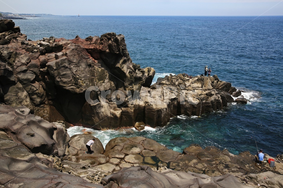 promontory,곶,nature,자연,water,물,outdoors,옥외,ocean,대양,sea,바다,제주,큰엉,큰엉해변,해변,해안가,큰엉해안,서귀포,자연,풍경,nature,landscape