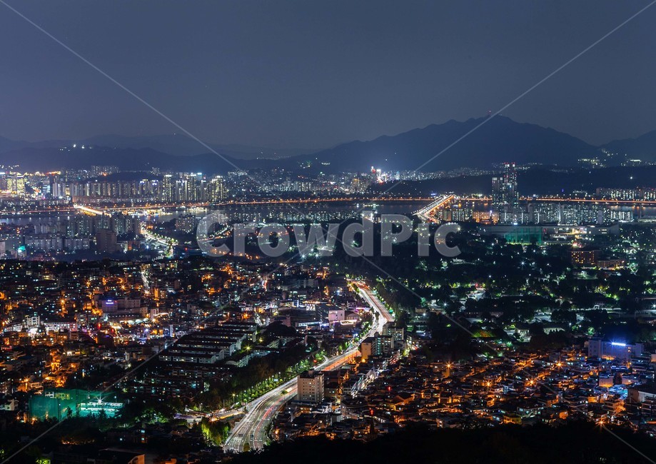 남산타워,밤,야경,불빛,조명,도시,건물,빌딩,하늘,sky,night,light,colorful,city,풍경,landscape,자연,산,경치,옥외,서울,outdoors,nightview,seoul,seoultower,tower,namsan,남산,야경,밤,풍경,nightscape,night,landscape