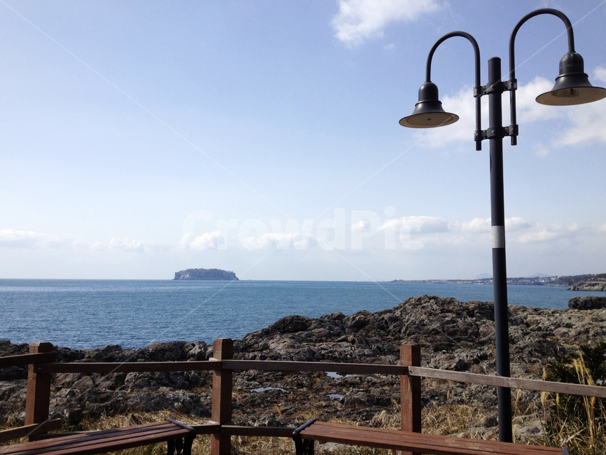 제주도,해변,바다,청정,여름,분위기,감성,시원,바닷가,자연,jejuisland,sea,seaside,beach,clenness,sensitivity,sensibility,nature,feeling,제주도,jeju,jeju island,handrail,난간,banister,railing