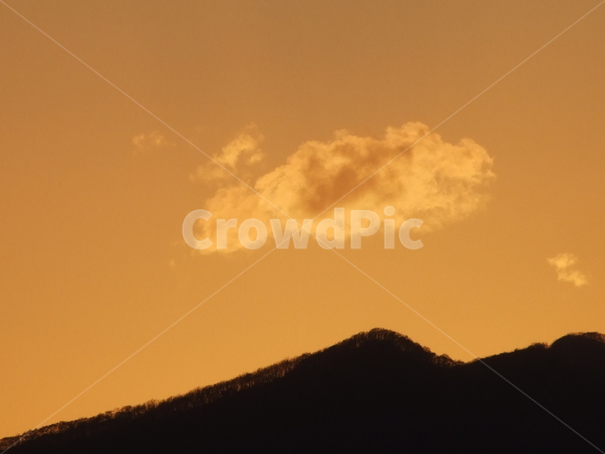 역광,석양,하늘,햇빛,해질녘,자연,풍경,nature,landscape,실루엣,그림자,silhouette,shadow,outdoors,옥외