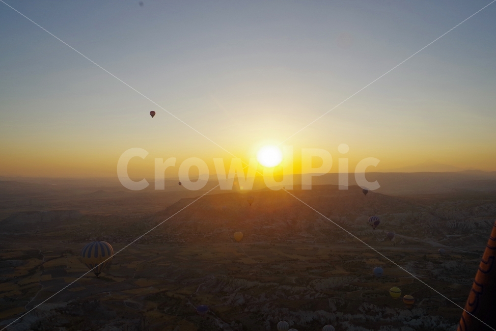 	여행,터키,이스탄불,travel,turkey,istanbul,카파도키아,kapadokya,열기구,baloon,스포츠,레저,운동,sports,leisure,exercise,자연,풍경,nature,landscape,해외,외국,세계,foreign,oversea,world,leisure activities,레저 활동,adventure,모험,sunlight,햇빛,outdoors,옥외