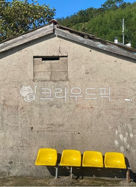 시골,시골집,시골건물,창고,벤치,오래된,고즈넉한