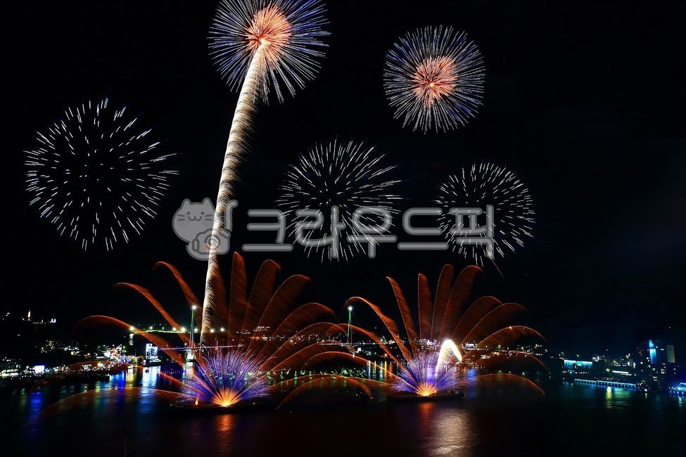 불꽃놀이,야경,여수밤바다,여수미항,항구도시,낭만,바다,불꽃,밤,축제,fireworks
