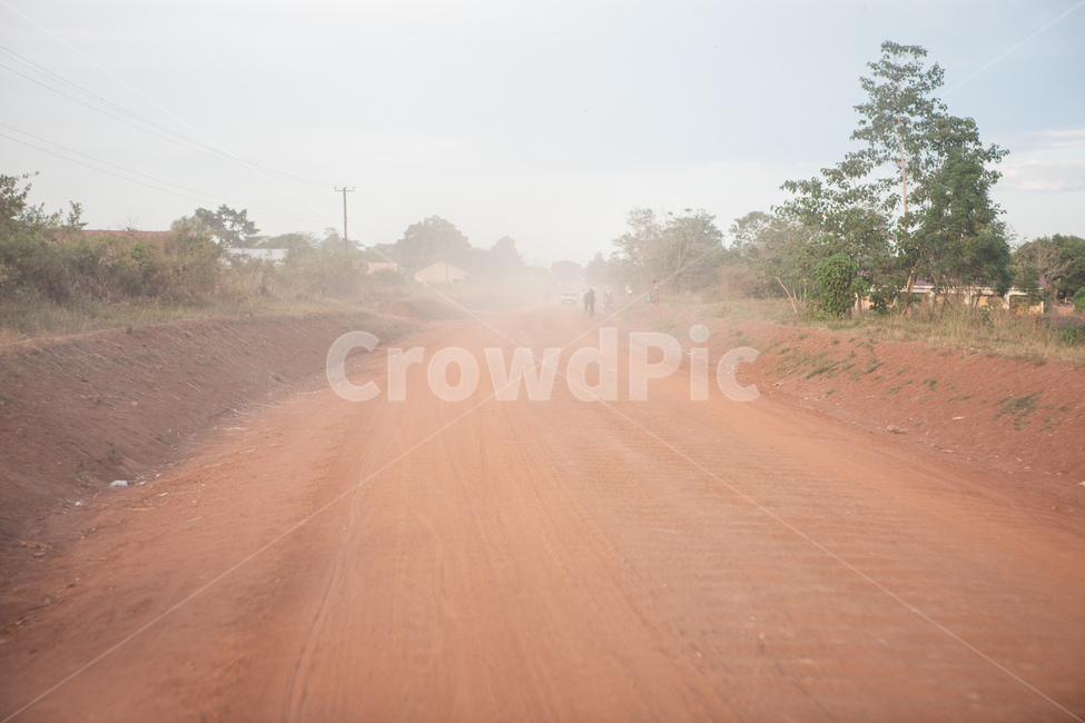 아프리카,우간다,길,비포장도로,road,자연,풍경,nature,landscape,해외,외국,세계,foreign,oversea,world,세계자연풍경,해외자연풍경,외국자연풍경,world nature landscape,도로,gravel,자갈,dirt road,흙길