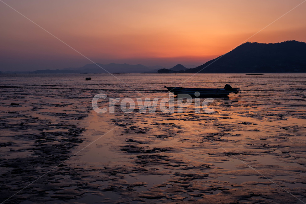 배,일몰,노을,갯벌,바다,sunset,자연,풍경,nature,landscape,watercraft,선박,transportation,교통,vehicle,차량