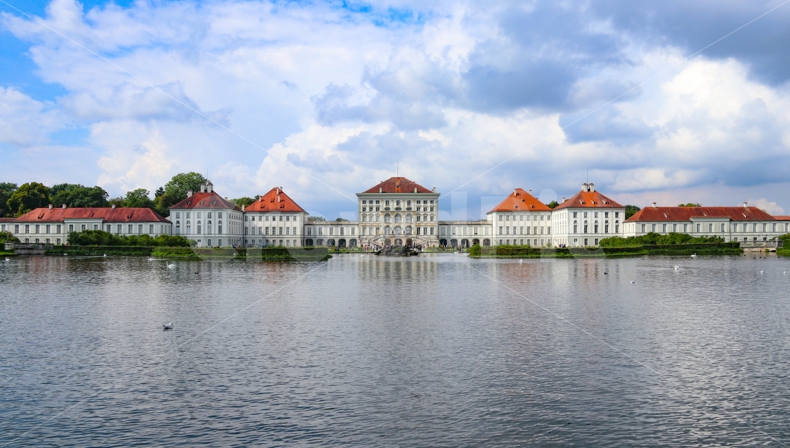 독일,뮌헨,님펜부르크궁전,정원,궁전,백조,유럽,여행,여행사진,germany,munich,munchen,SchlossNymphenburg,Nymphenburgpalace,palace,Schloss,garden,swan,europe,travel,trip,해외,외국,세계,foreign,oversea,world,랜드마크,landmark,tourist attraction