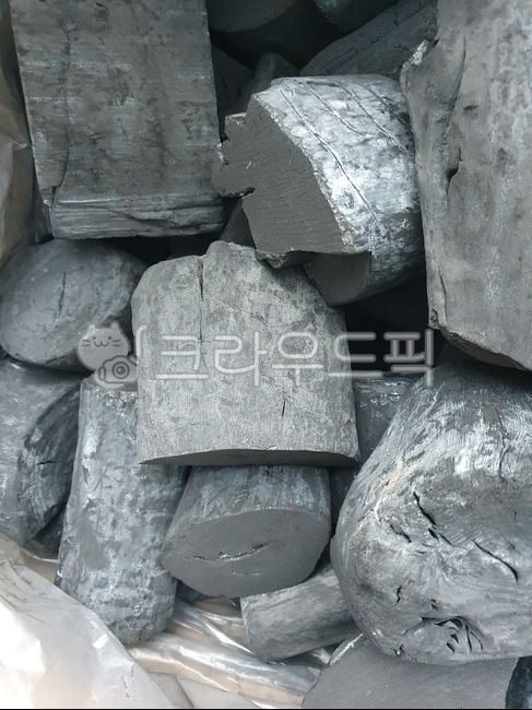 숯, 참숯, 백탄, 검은숯, 목탄, 사진,이미지,일러스트,캘리그라피 - jin0 photo작가