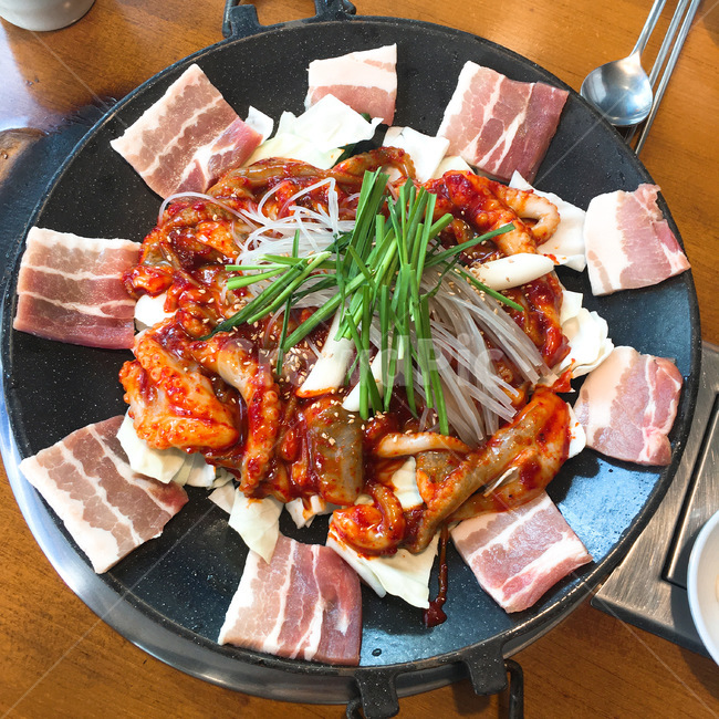 쭈꾸미,철판쭈꾸미,주꾸미,철판주꾸미,매운음식,food,음식,meal,식사,dish,요리,음식,식재료,요리,food,cook,meal,dishes,food reserves,한식,한국음식,한국요리,korean food,korean dishes,korean meal,korean cook