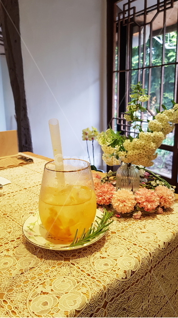 한라봉에이드,카페,꽃,감성,음료,음료수,drink,beverage,커피,카페,coffee,cafe