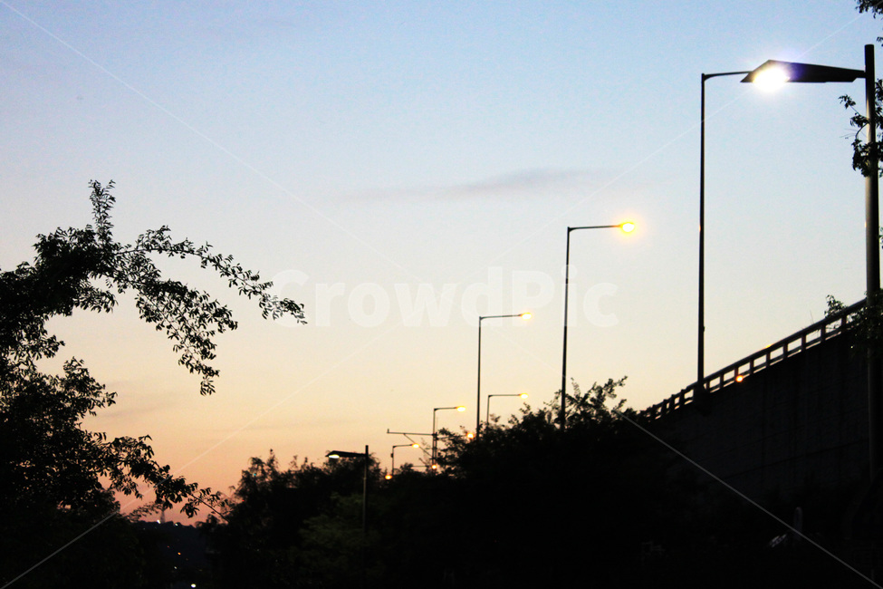 하늘,노을,가로등,불빛,감성,sky,sunset,streetlamp,streetlight,light,beam,sensitivity