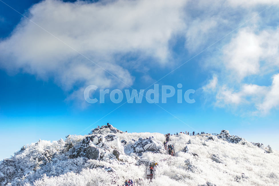겨울산행,덕유산,겨울풍경,겨울,덕유산정상,겨울,계절,winter,season,자연,풍경,nature,landscape,mountain,산,outdoors,옥외,mountain range,산맥