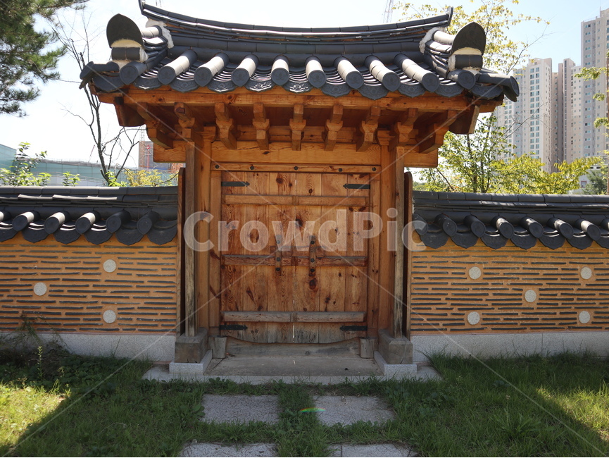쪽문,옆문,전통,가옥,한옥,한국전통,한국문화,korean traditional,korean culture,건축물,건물외관,exterior,building,structure,architecture,construction