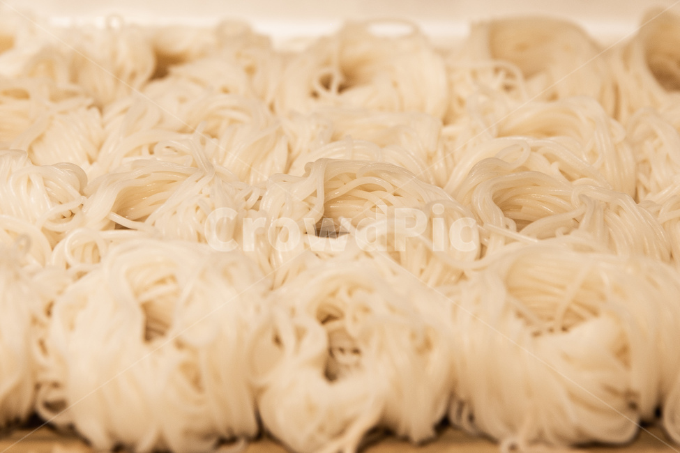 noodle,koreantraditionalfood,국수,흰색,식사,white,음식,식재료,요리,food,cook,meal,dishes,food reserves