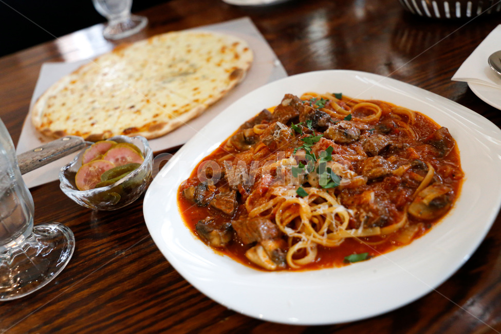 스파게티,토마토,파스타,pasta,국수,면,레스토랑,permasan,restaurant,이탈리안음식,식재료,food,cook,meal,dishes,noodles,양식,서양음식,서양요리,저녁,음식,식재료,요리,food,cook,meal,dishes,food reserves
