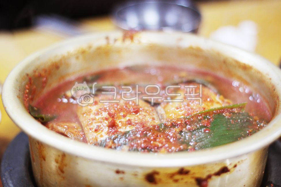 갈치조림,조림,갈치찌개,찌개,양은냄비,냄비,매운갈치,매운갈치조림,생선찌개,생선조림,조림음식,조림요리,요리,food,meal,cook