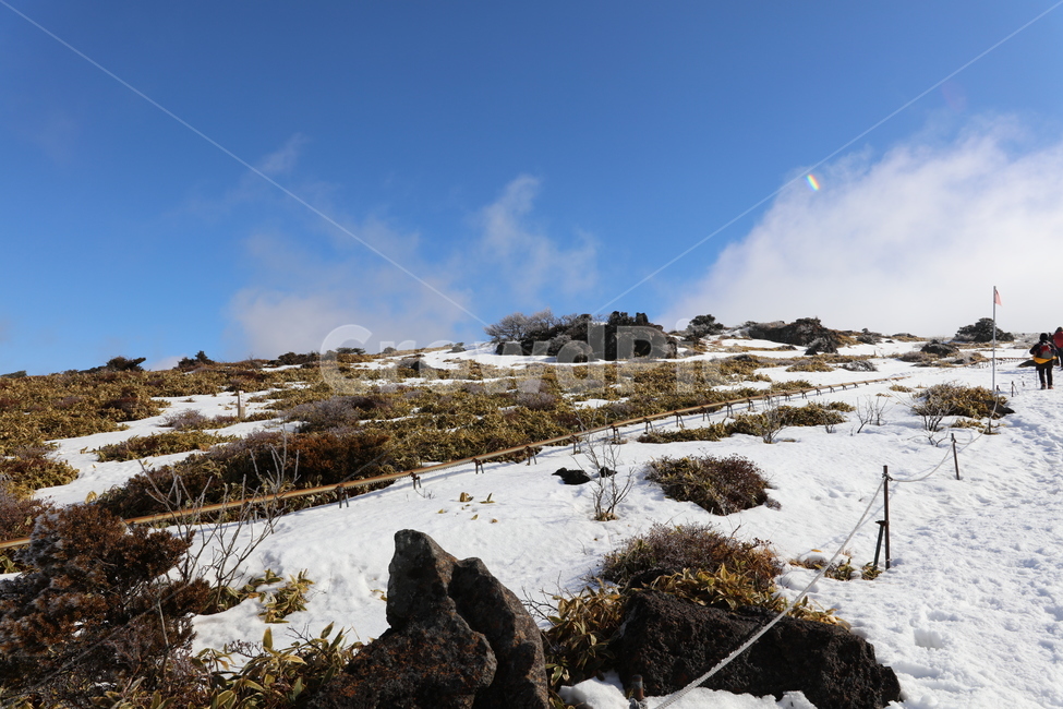 겨울,산,안개,설산,정상,하늘,구름,풍경,배경,자연,겨울,계절,winter,season,자연,풍경,nature,landscape,outdoors,옥외