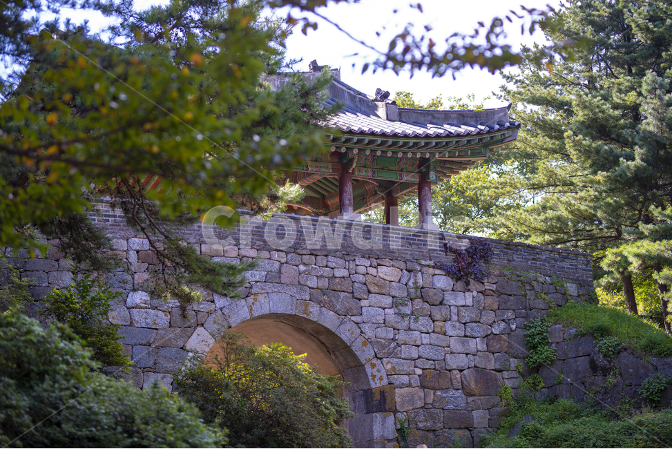 남한산성,남문,성문,고성,성곽,건물,한국전통,한국문화,korean traditional,korean culture,랜드마크,landmark,tourist attraction,한국랜드마크,한국관광지,한국명소,korea landmark,korea tourist attraction,건축물,건물외관,exterior,building,structure,architecture,construction