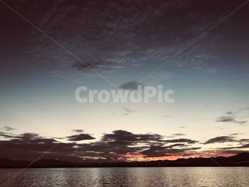 하늘,sky,구름,cloud,색감,color,일몰,sunset,자연,풍경,nature,landscape,outdoors,옥외
