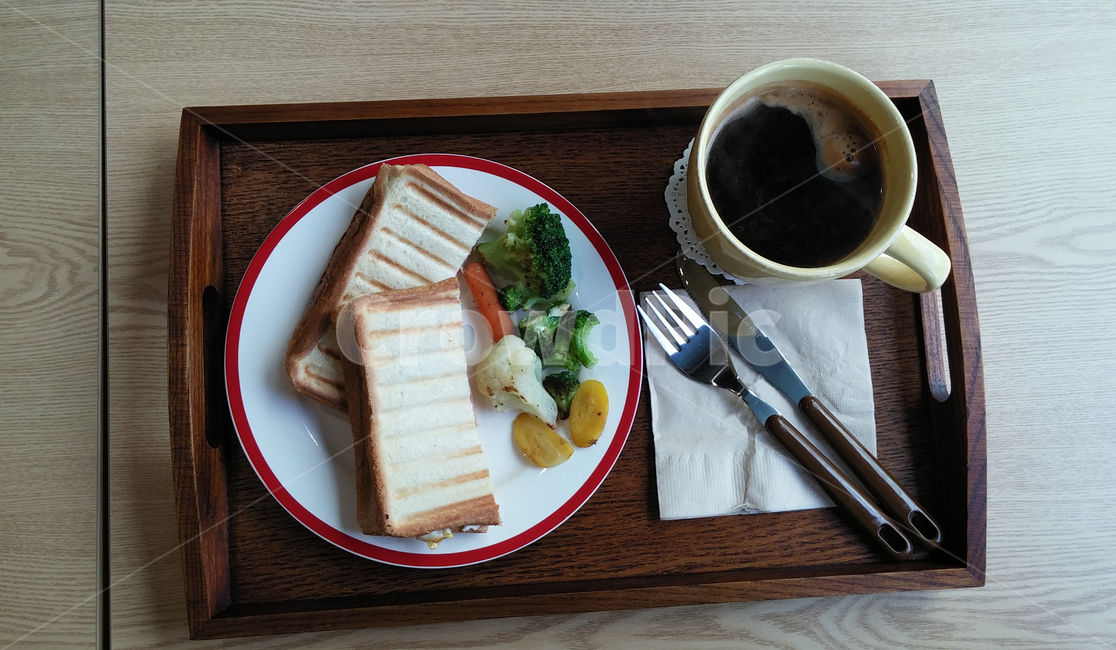 브런치,커피,토스트,포크,음식,brunch,coffee,toast,bread,food,카페,브런치카페,아메리카노,음식,식재료,요리,food,cook,meal,dishes,food reserves,아침식사,조식,브런치,breakfast,brunch