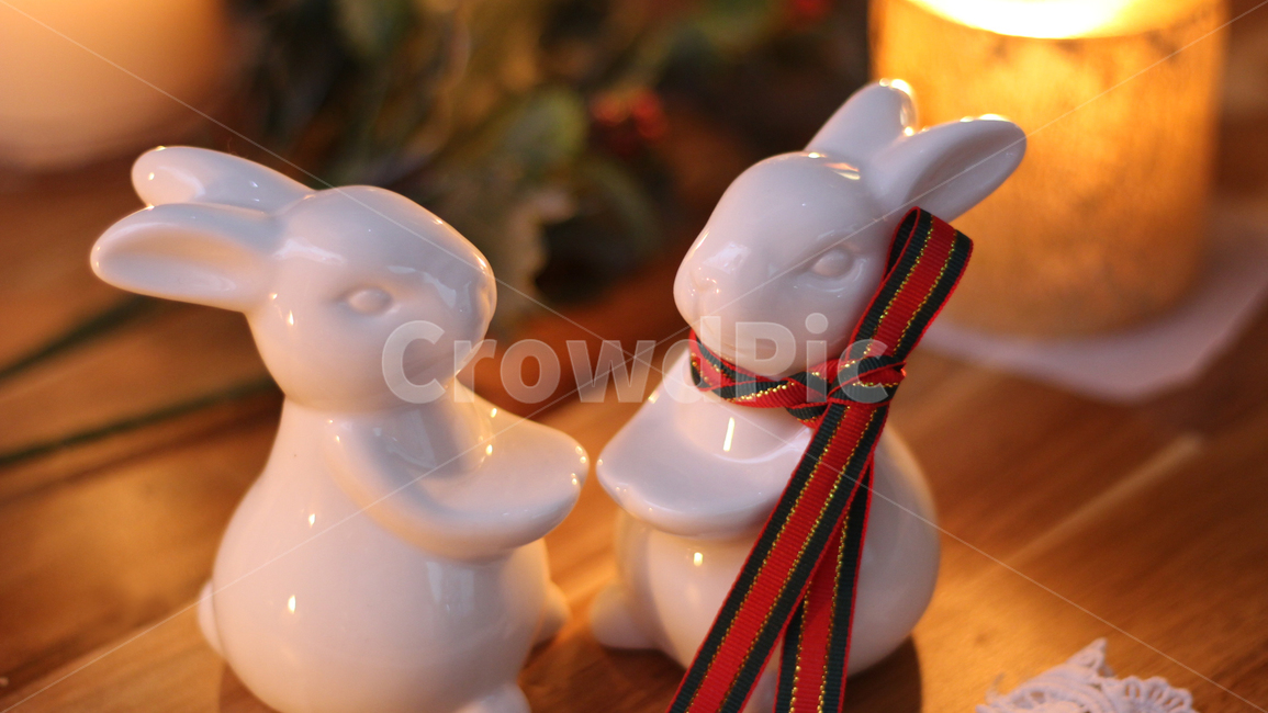 파티,연말파티,토끼,음식,plate,분위기,cafe,레스토랑,figurine