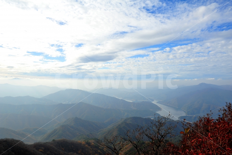 산,구름,하늘,강,등산,경치,자연,풍경,nature,landscape,한국자연풍경,한국자연경관,korea nature landscape,outdoors,옥외,mountain range,산맥,mountain