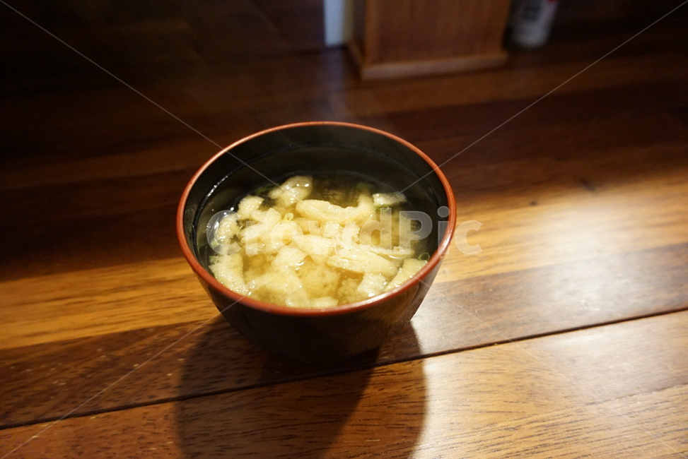 요리,food,dish,식사,meal,나무,wood,사발,bowl,음식,장국,일식,일본음식,된장국