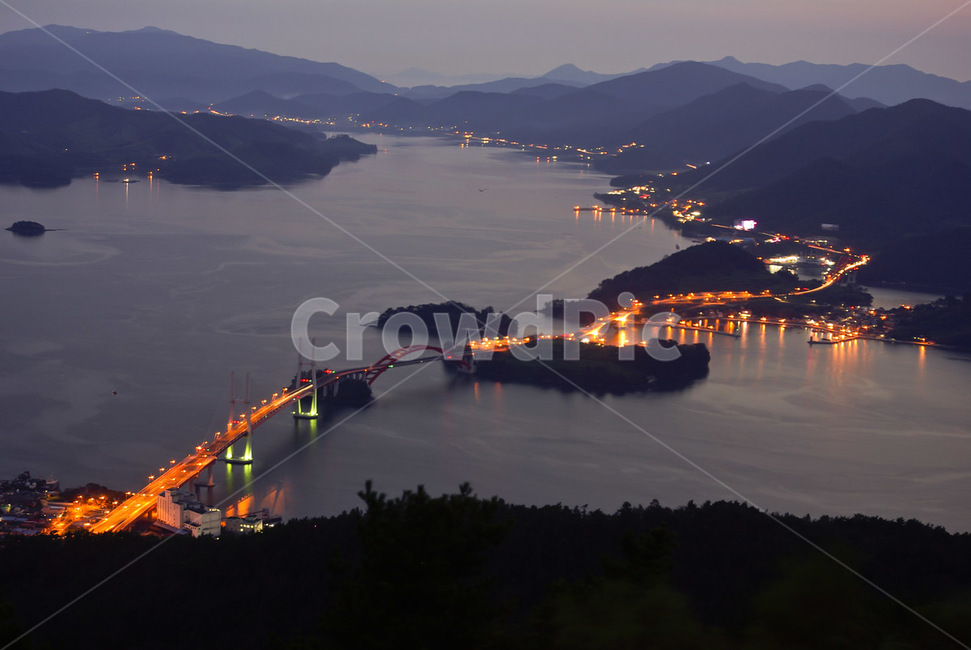 삼천포,삼천포대교,한려수도,삼천포대교야경,삼천포케이블카,nature,자연,야경,밤,풍경,nightscape,night,landscape,outdoors,옥외,land,땅