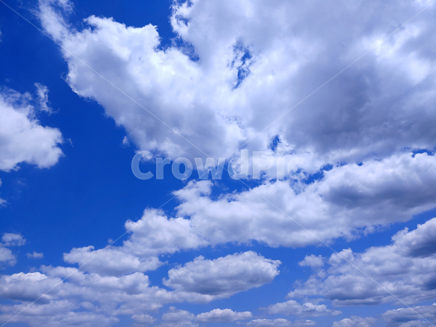구름,맑은날,청명한,해맑은,자연,블루톤,sky,cloud,blue,대기,환경,공기,파랑색,배경,바탕,백그라운드,background,natural