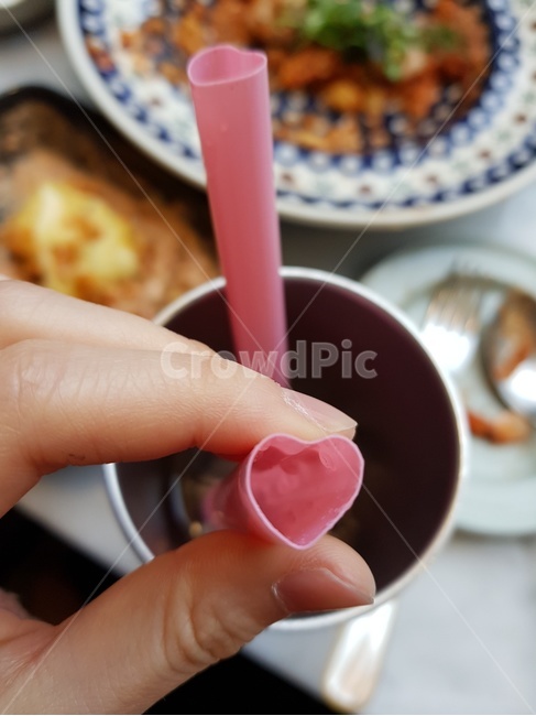 하트,분홍색,빨대,하트빨대,손