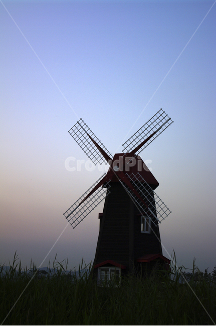 풍차,풍경,하늘,공원,color,건축물,건물외관,exterior,building,structure,architecture,construction