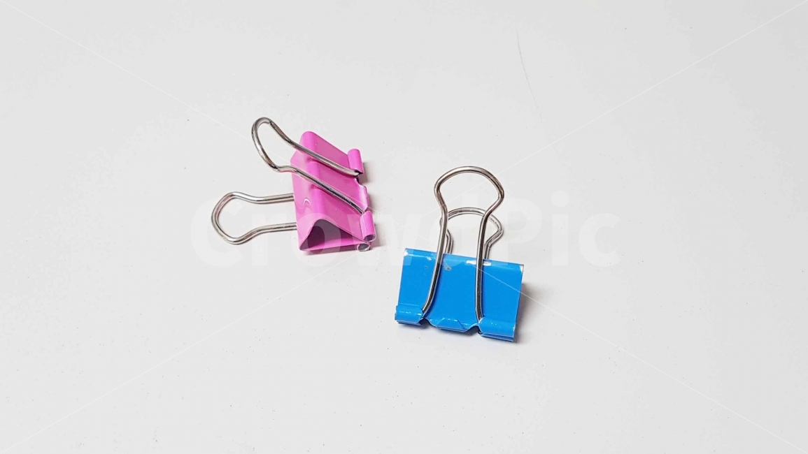 집게,핀,문서집게,문구,도구,기구,종이집게,종이핀,분홍색,파란색,사물,물건,오브젝트,thing,object,matter,학용품,문구류,사무용품,school supplies,stationery,office supplies,누끼,remove background