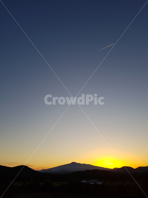 제주도,일몰,노을,한라산,황금노을,하늘,자연,풍경,nature,landscape,outdoors,옥외,dawn,새벽,red sky,붉은 하늘,sunset,sky,dusk,황혼